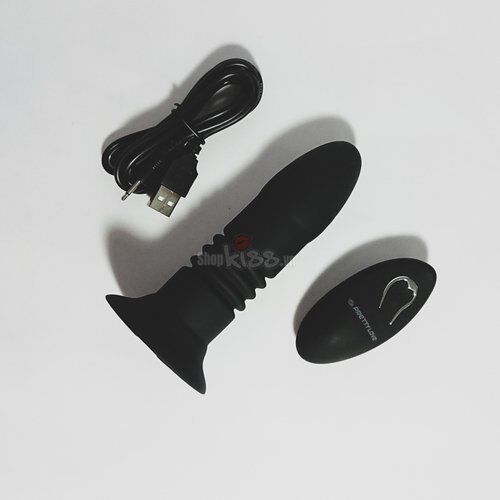 Trọn bộ sản phẩm máy massage hậu môn Kelly HM02H bao gồm máy, remote và cáp sạc USB
