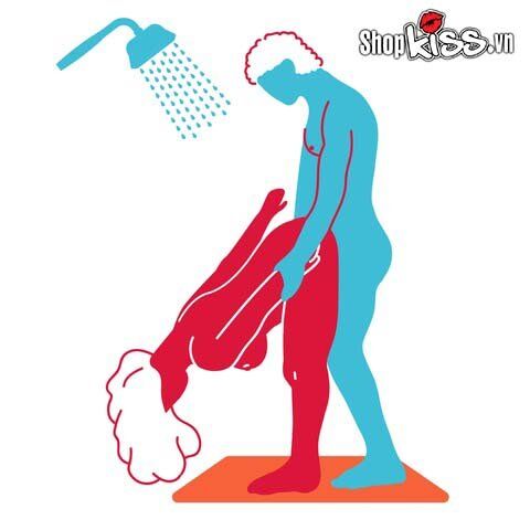 Tư thế Gập Người giúp thâm nhập sâu, dễ dàng chạm điểm G khi quan hệ trong nhà tắm.
