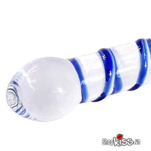 Phần đầu trơn nhẵn của dương vật giả thủy tinh DV52T giúp việc đưa vào âm đạo và hậu môn dễ dàng hơn