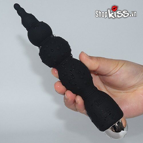 Hình ảnh minh họa khả năng chống thấm nước chuẩn IPX4 của máy massage hậu môn FAAK Beads HM17M, cho phép vệ sinh dễ dàng và sử dụng trong môi trường ẩm ướt.